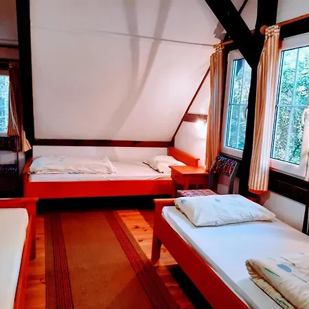Tatil Evi With Sauna, Close To The Teerau